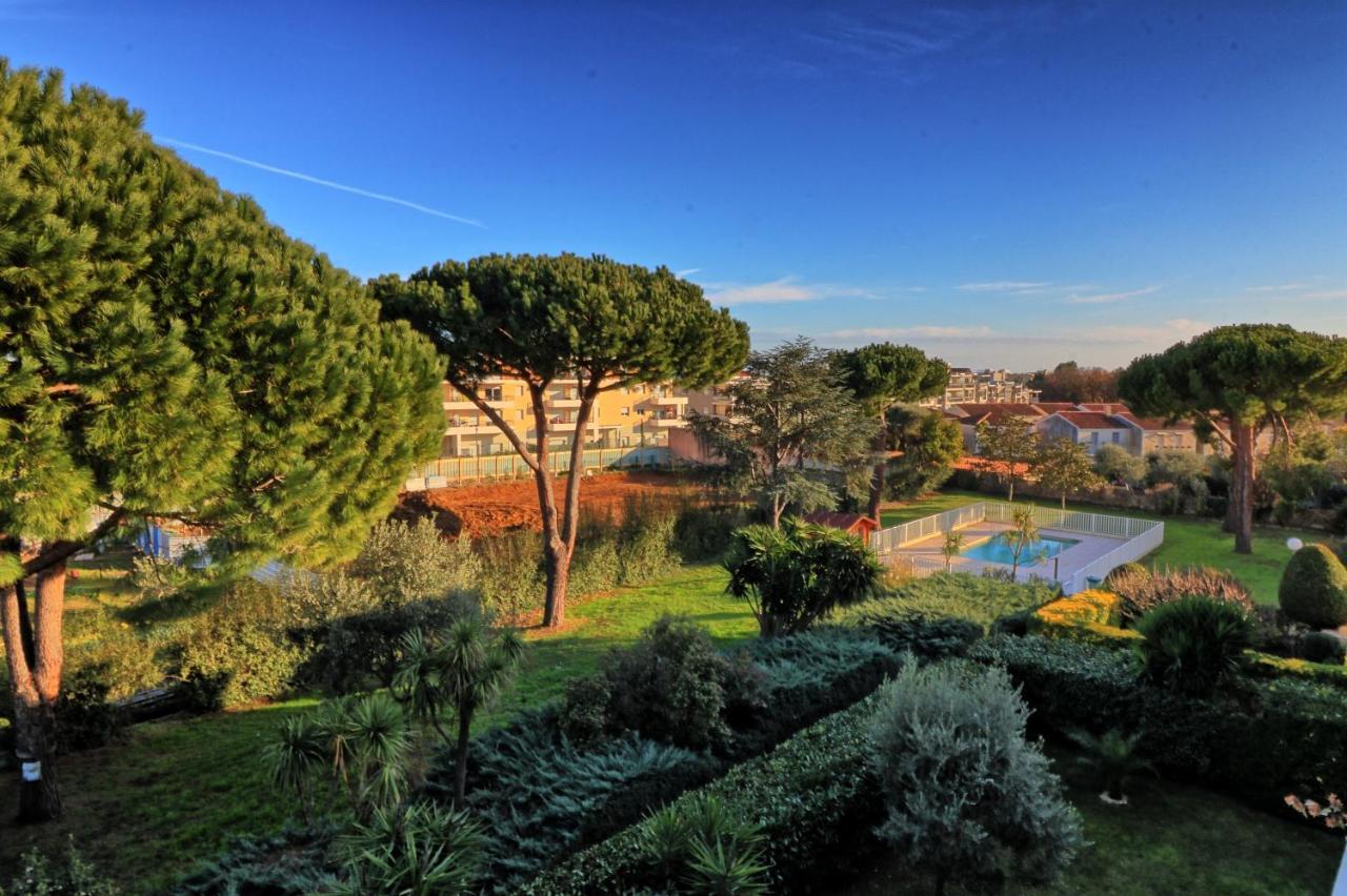 Studio Calme Dernier Etage Antibes Extérieur photo